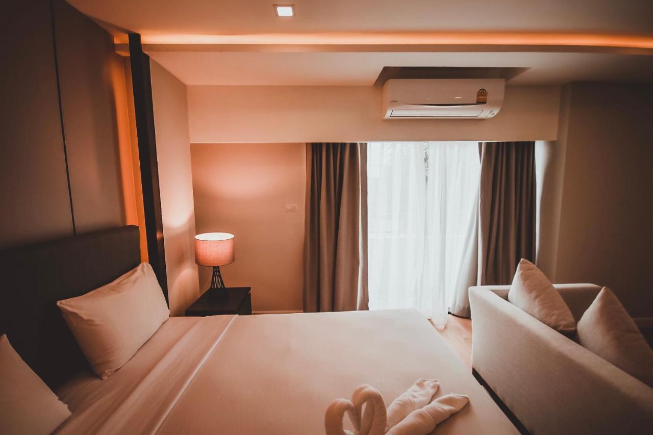 Ava Hotel Phitsanulok Exterior photo